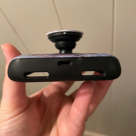 Casely Rechargeable case - Picture 2 of 5